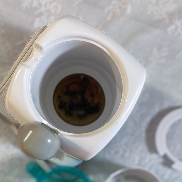 Newborn Baby Accessories Sterilizing Bags, Bottle Parts & Bottle Warmer - Picture 7 of 9